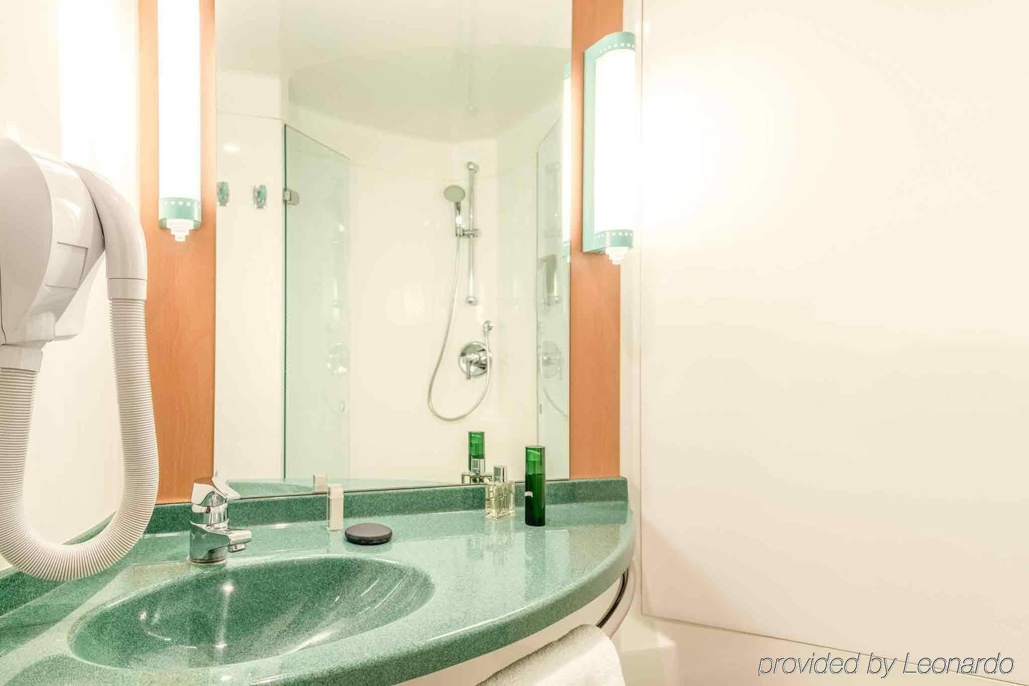 Ibis Paris Saint-Denis Stade Sud Zewnętrze zdjęcie